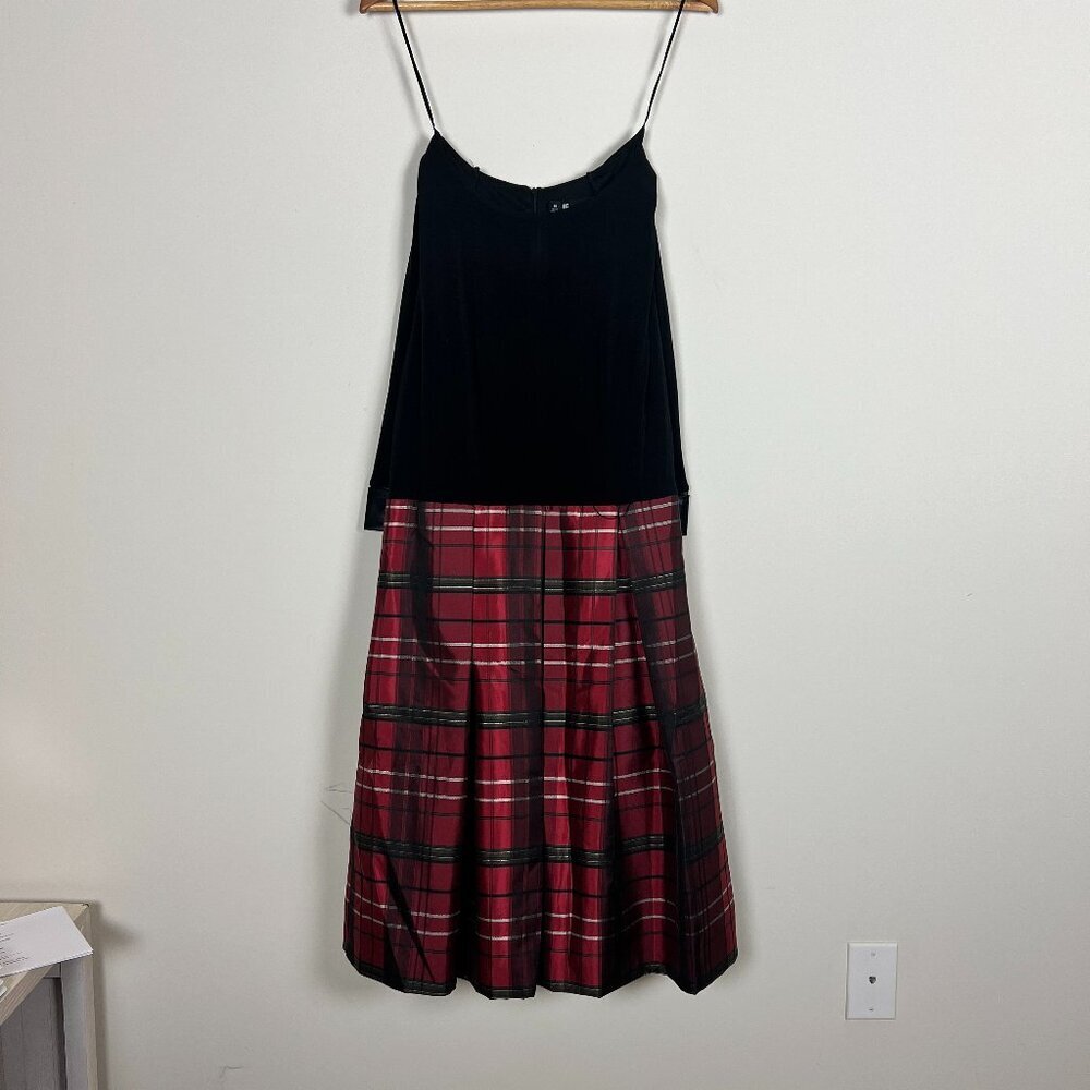 2/$30 Leslie Fay Dress 14